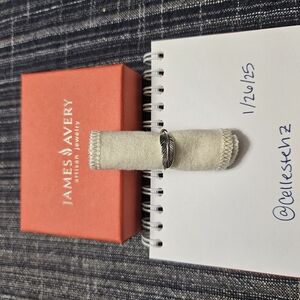 **RETIRED** Delicate Feather Ring